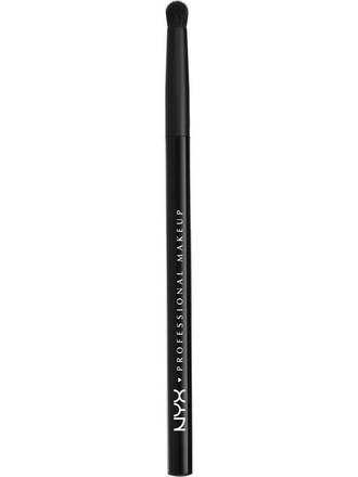 Профессиональная кисть для растушевки и макияжа smoky-eyes PRO BRUSH - SMUDGER 15 NYX PROFESSIONAL MAKEUP